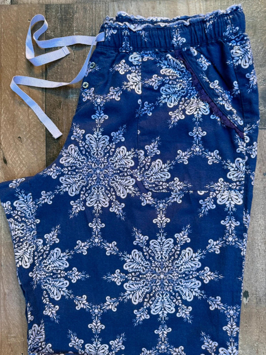 Victoria Secret Deep Purple Snowflake Lace Lounge Pajama Pants Size M