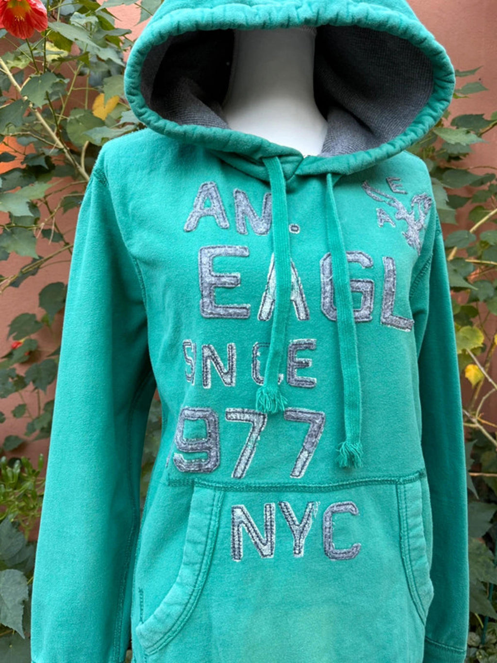 American Eagle Teal Green Hoodie Size L