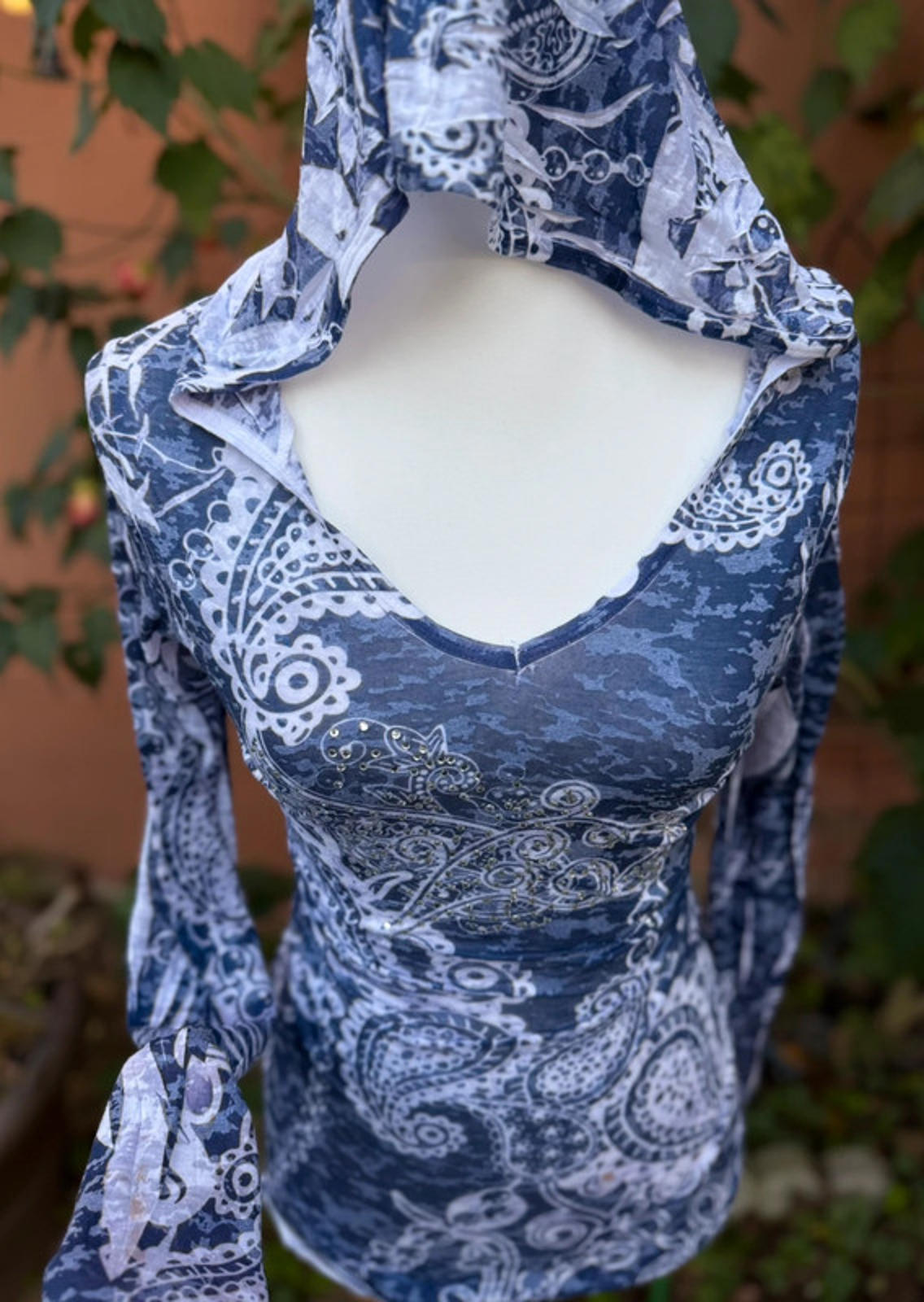 INC International Concepts Paisley Pattern Hooded Bedazzled Top Size M