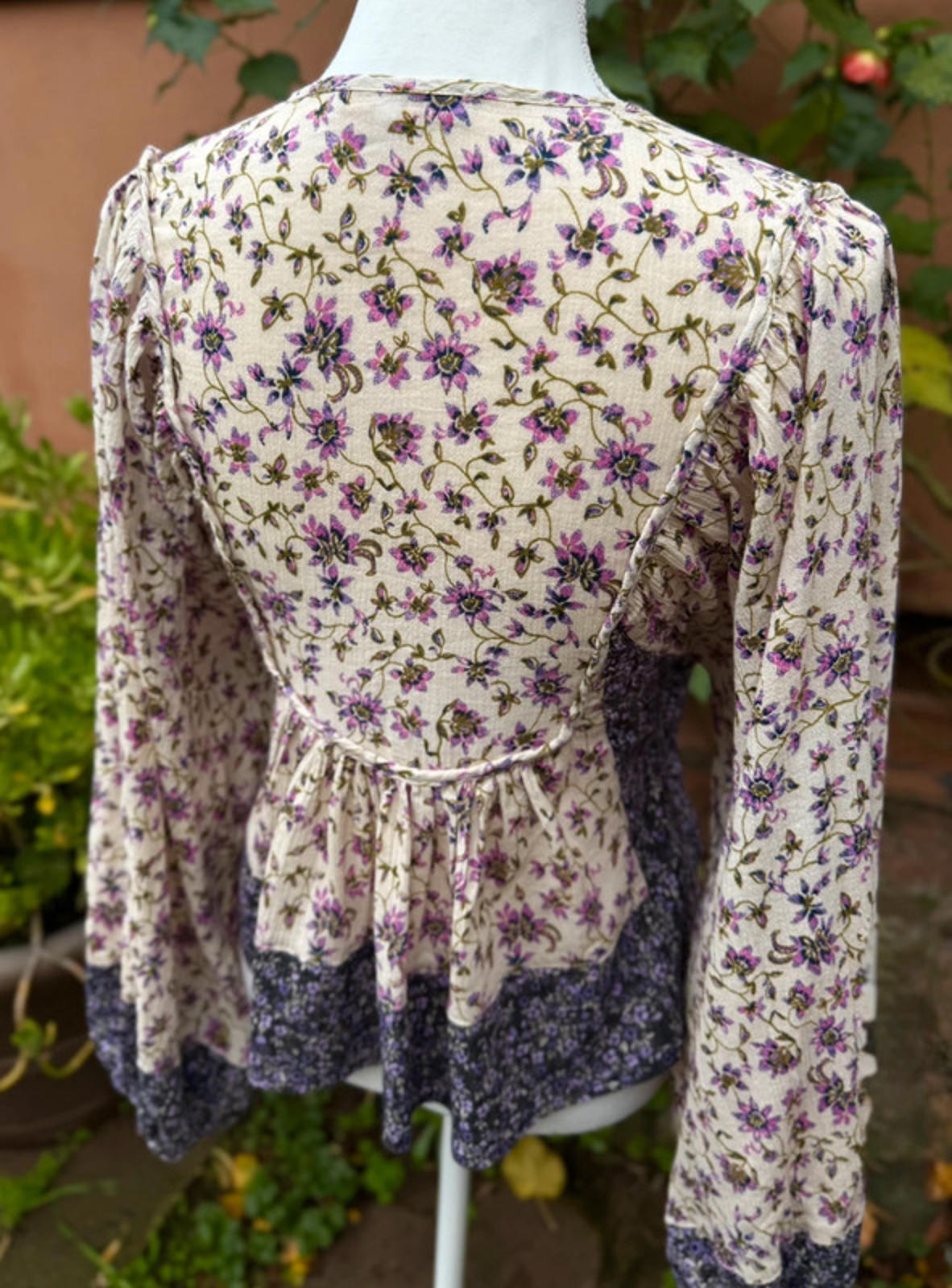 Olivaceous Boho Hippie Floral Cropped Peplum Top Women Size M