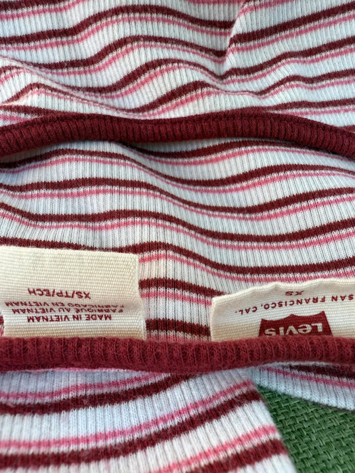 Levi’s Stripe Women’s Fitted Cotton Top Size XS