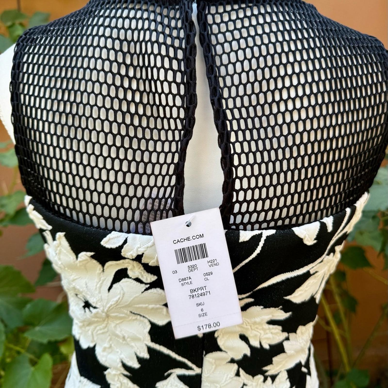 Cache Elegant Black and White Floral Dress Size 6