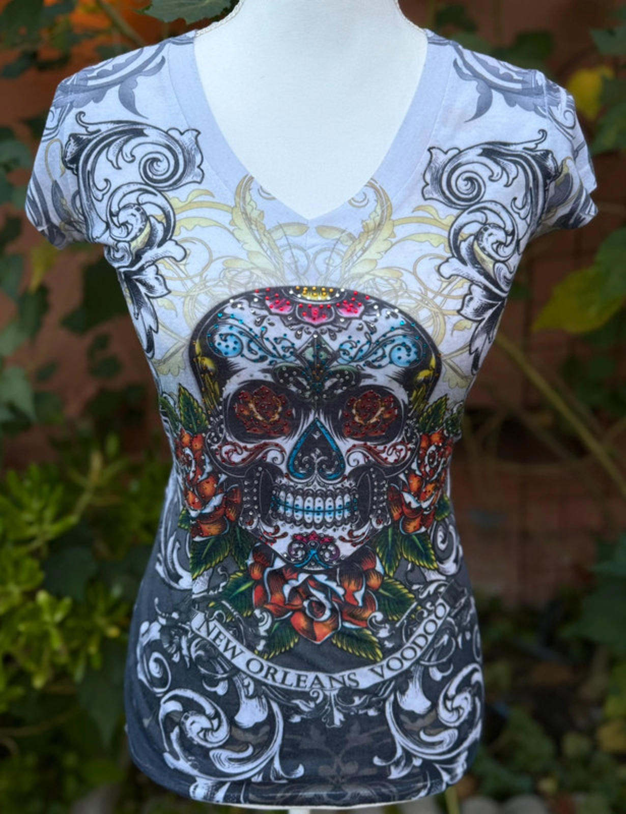 New Orleans Women’s Day Of The Dead Sugar Skull Bedazzled Tee Size S Small