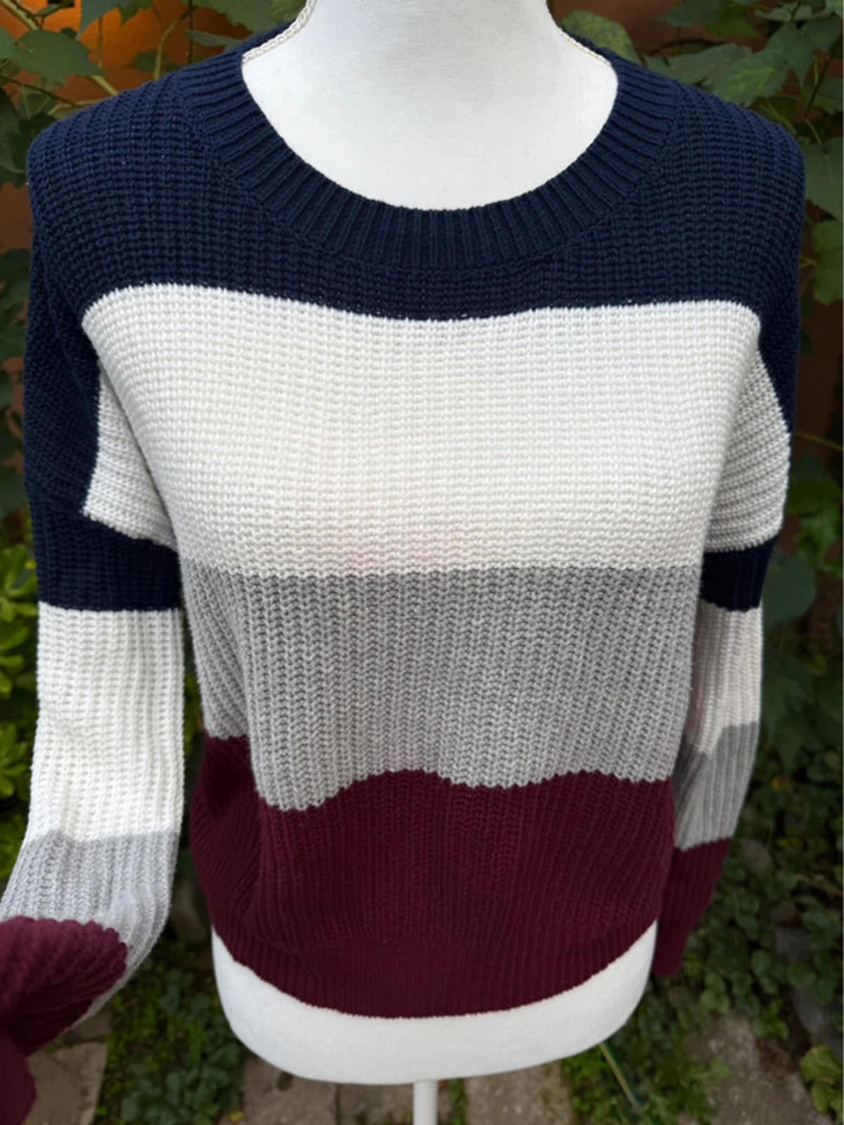 Ambiance Apparel Stripe Sweater Women’s Size M