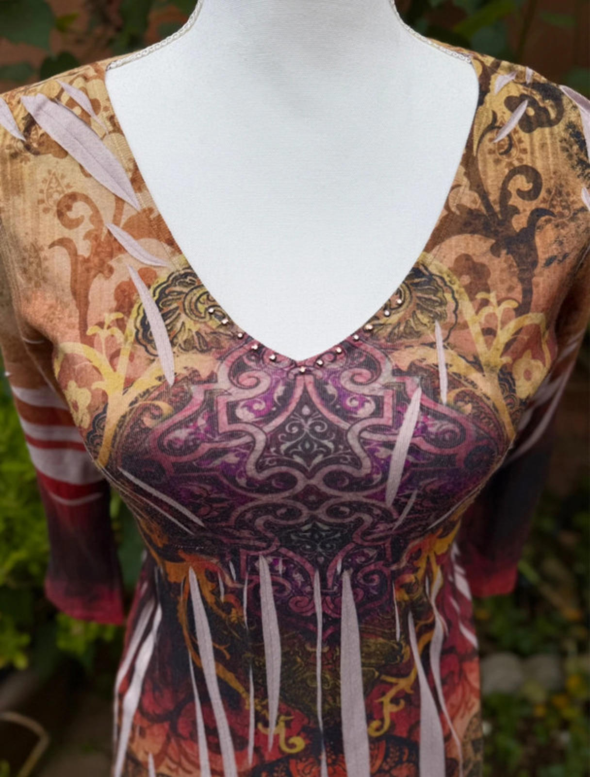 Unity World Wear Boho Design Bedazzled Cute Top Women’s Size S