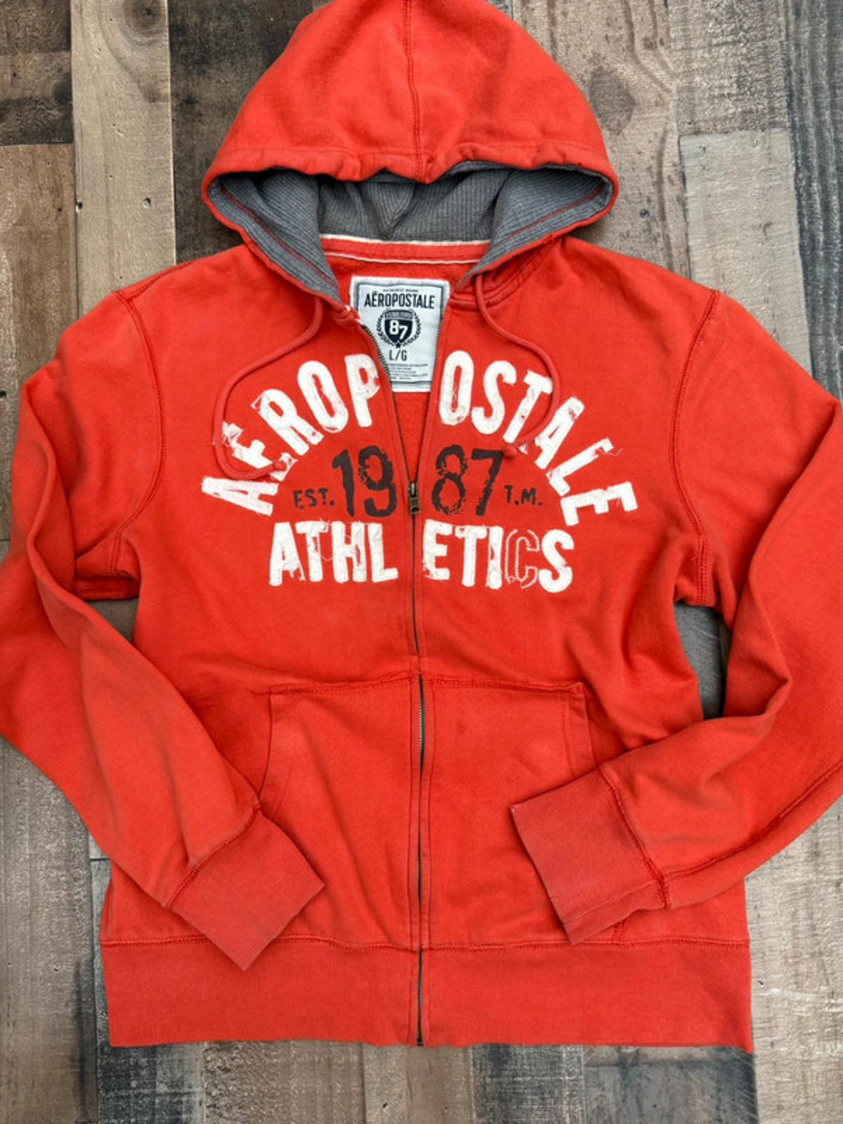 Aeropostale Burnt Orange Men’s Distressed Hoodie Size L