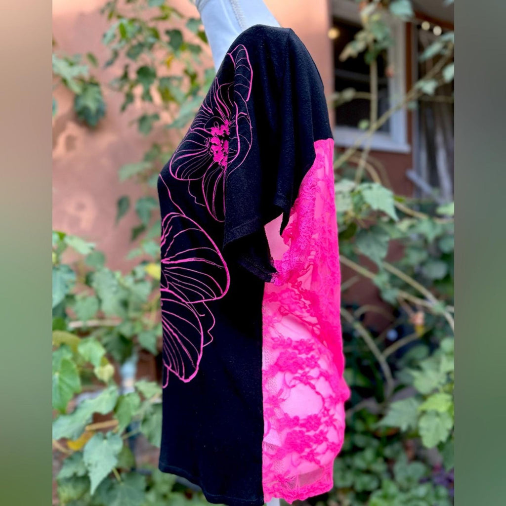 Full Tilt Black and Pink Graphic Short Sleeve Tee