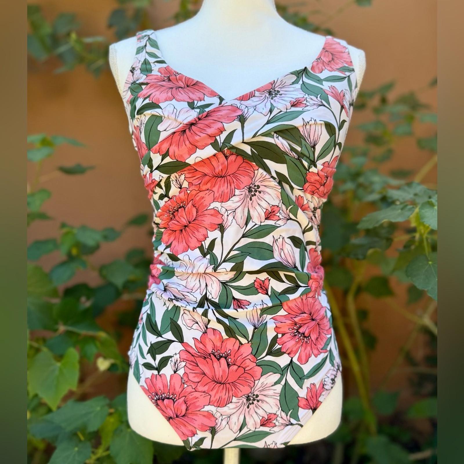 Kona Sol Floral Swimsuit M