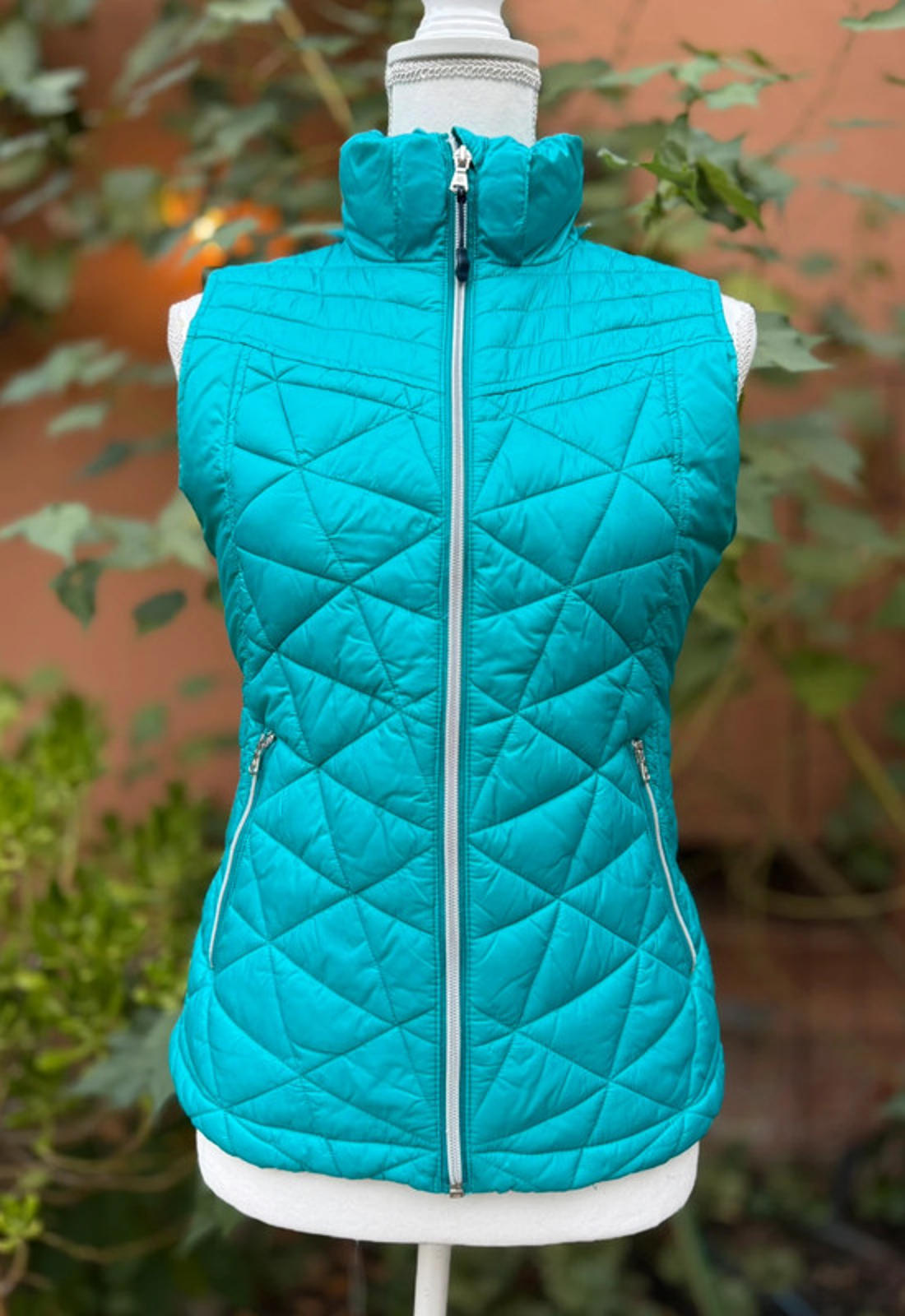 Tek Gear Aqua Blue Women’s Vest Size S