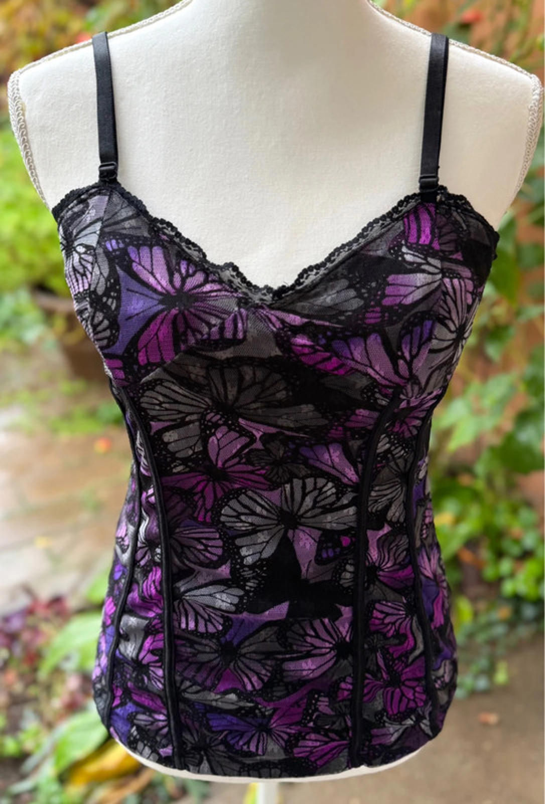 No Boundaries Purple & Black Laca Butterfly Print Cami Lace Top