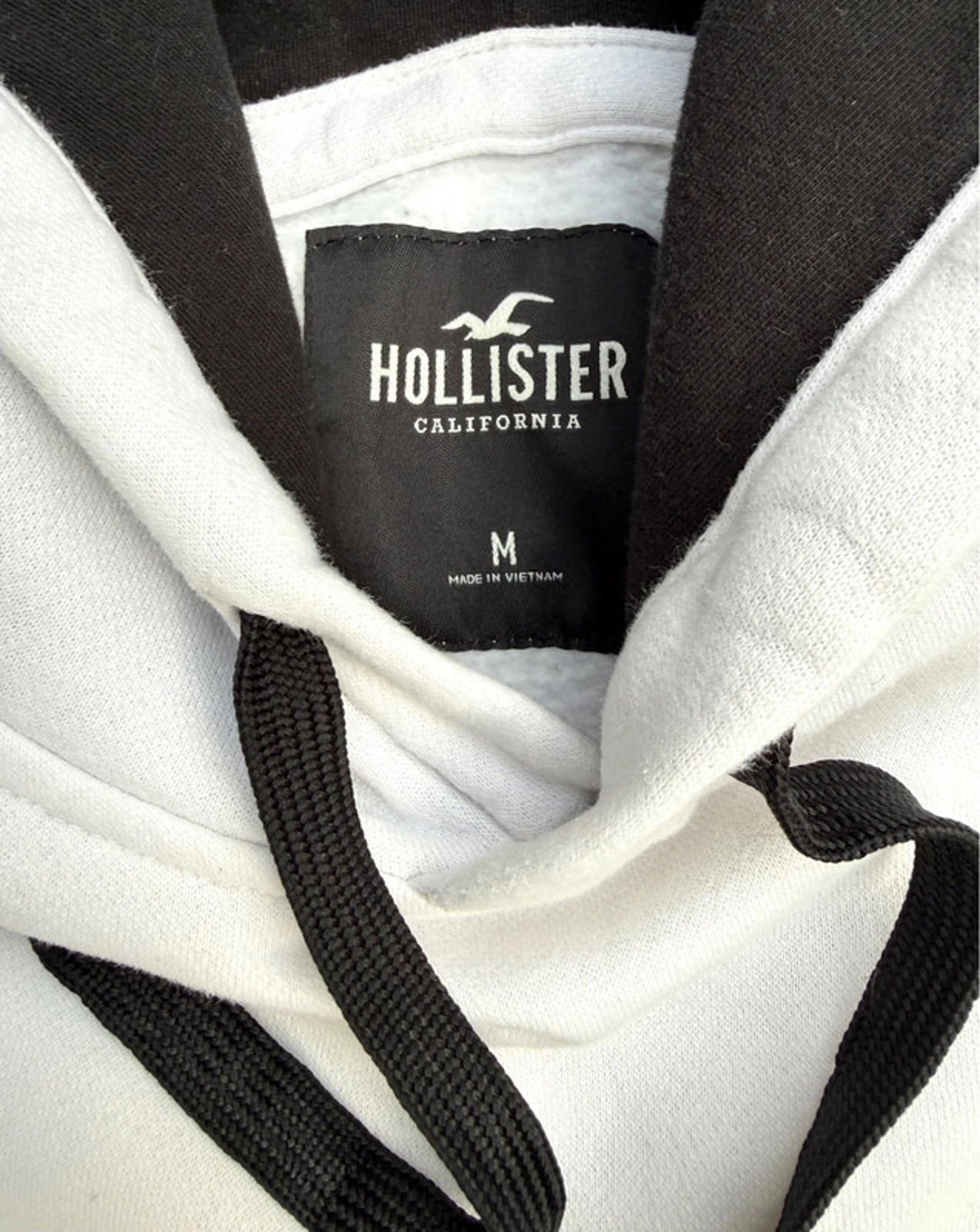Hollister Snow Scenery Graphic White Pull Over Hoodie Men’s Size M
