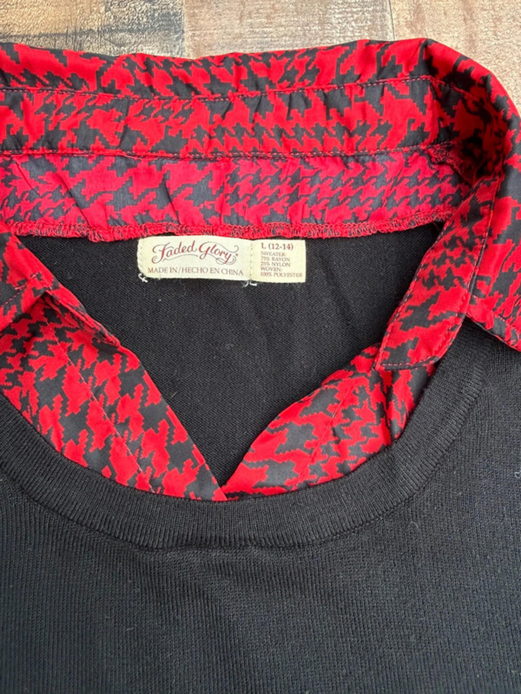 Faded Glory Red Black & Houndstooth Grunge Sweater Top Size XL